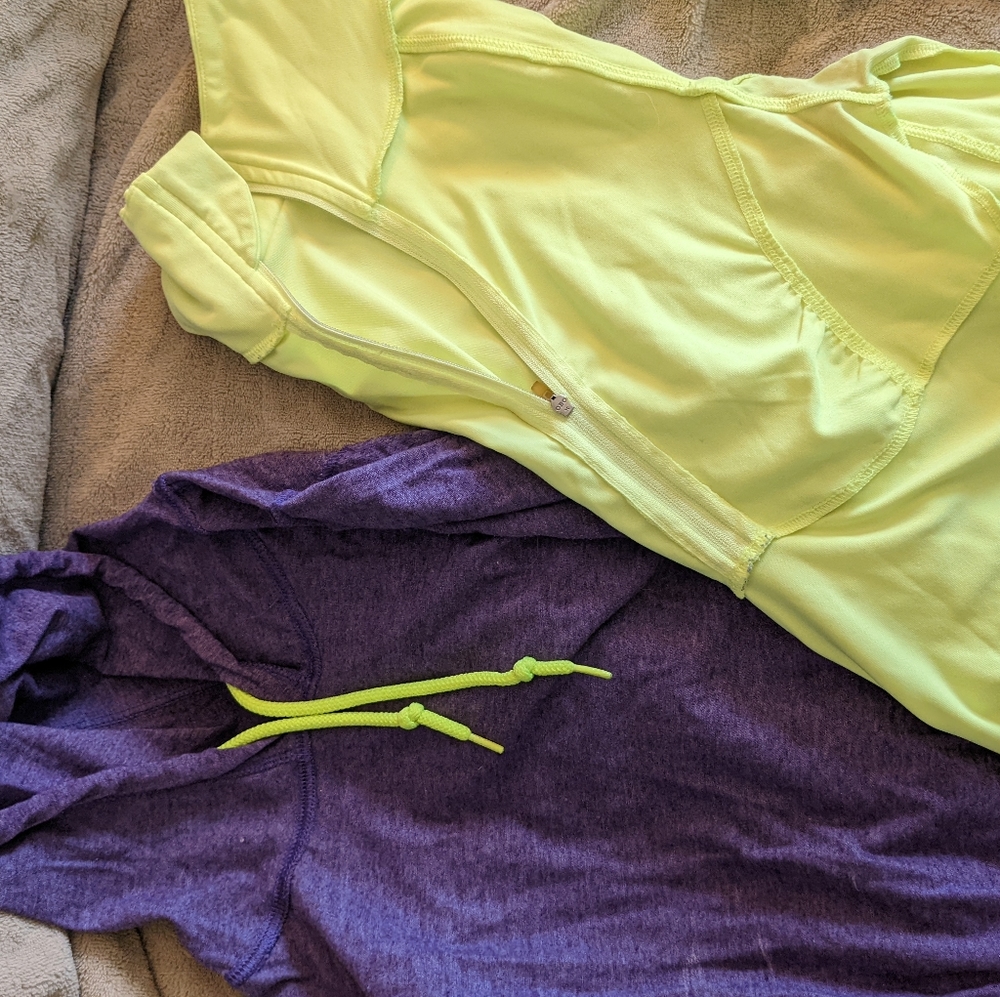 Workout tops